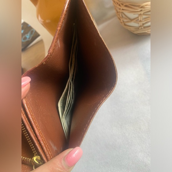 Authentic Lv monogram tresor wallet / custom hand painted and sealed. - Picture 9 of 10